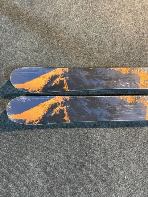 Snow Fun Bike Ski Boards/Powder Skis P7144