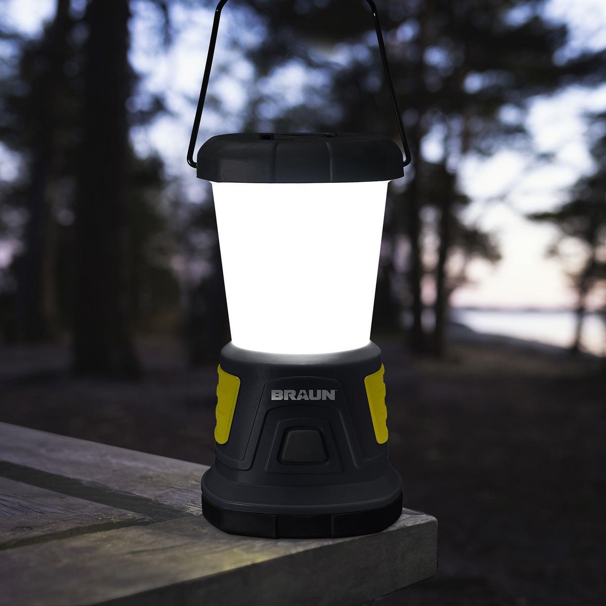 2000 Lumen 4 Mode Portable Lantern A577