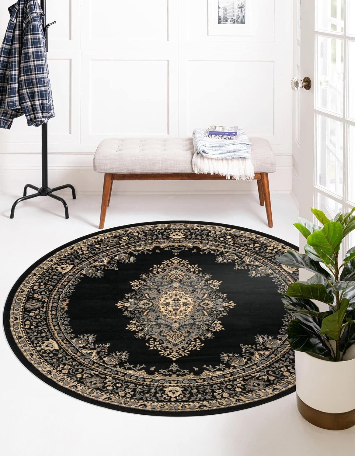 8 Ft Round Black Rug N85181