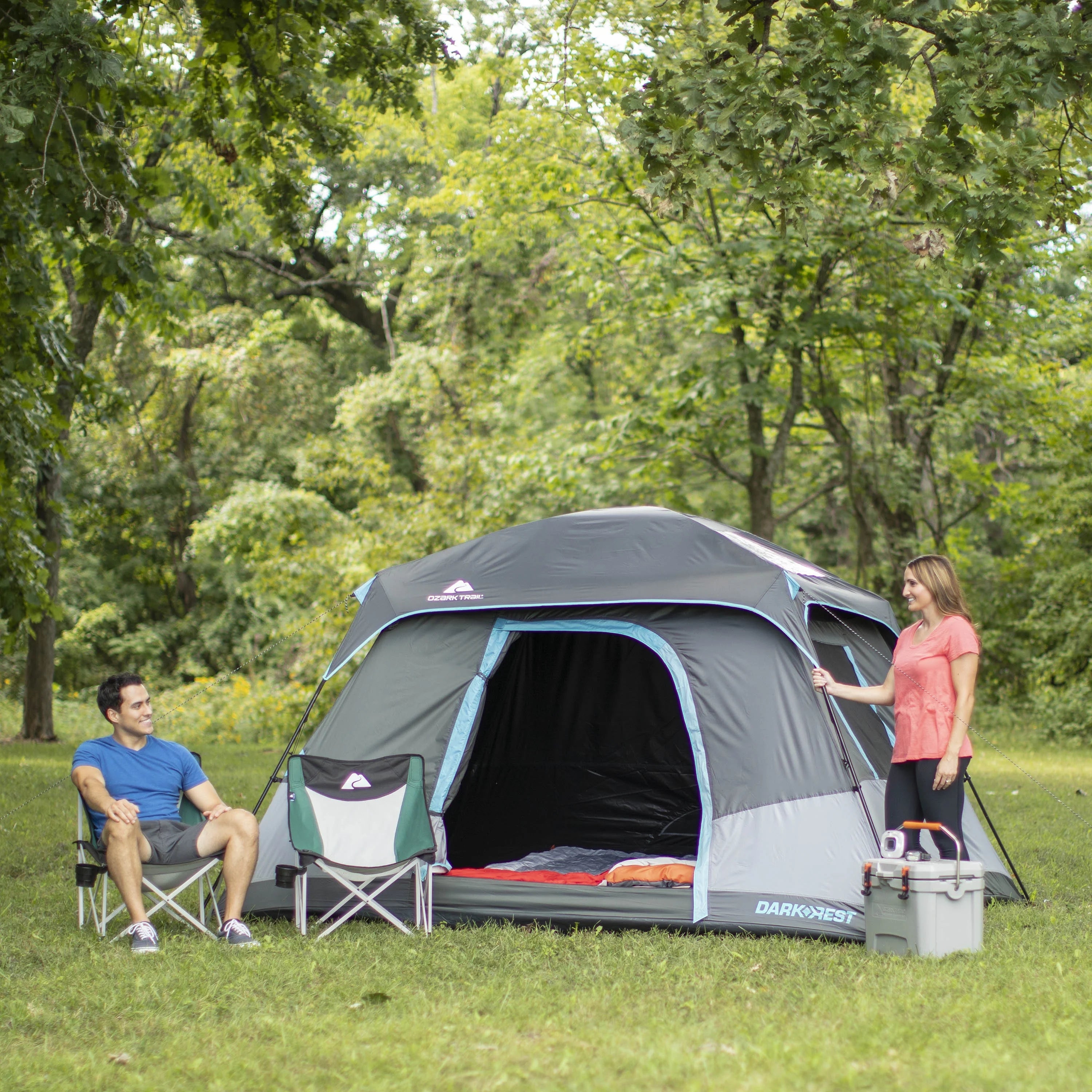 10' x 9' 6-Person Dark Rest Cabin Tent H2477