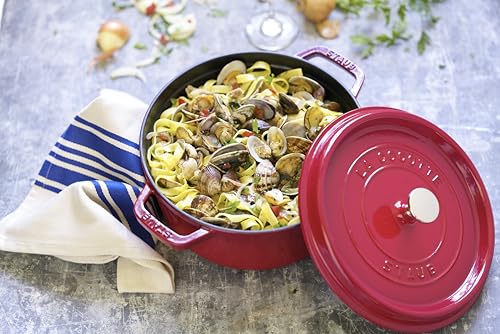 4 Qt. Round Cocotte Cherry Red I245