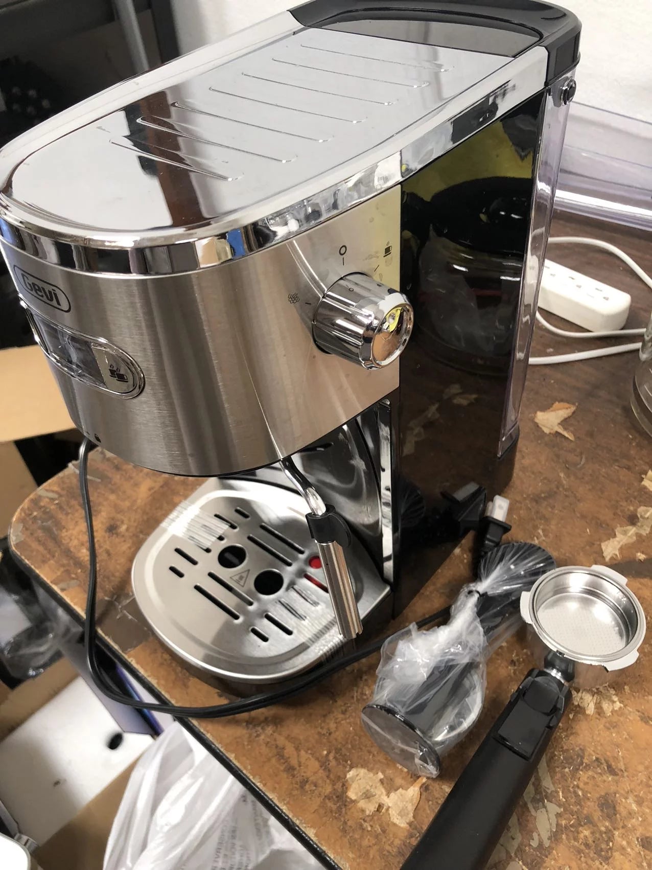 Pre-Owned 20 Bar Espresso Machine with Milk Frother Steam Wand F469