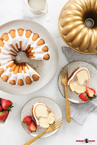 Bronze 12 Cup Bundt Pan Bakeware E5135