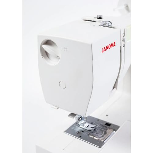 Sewing Machine D7447