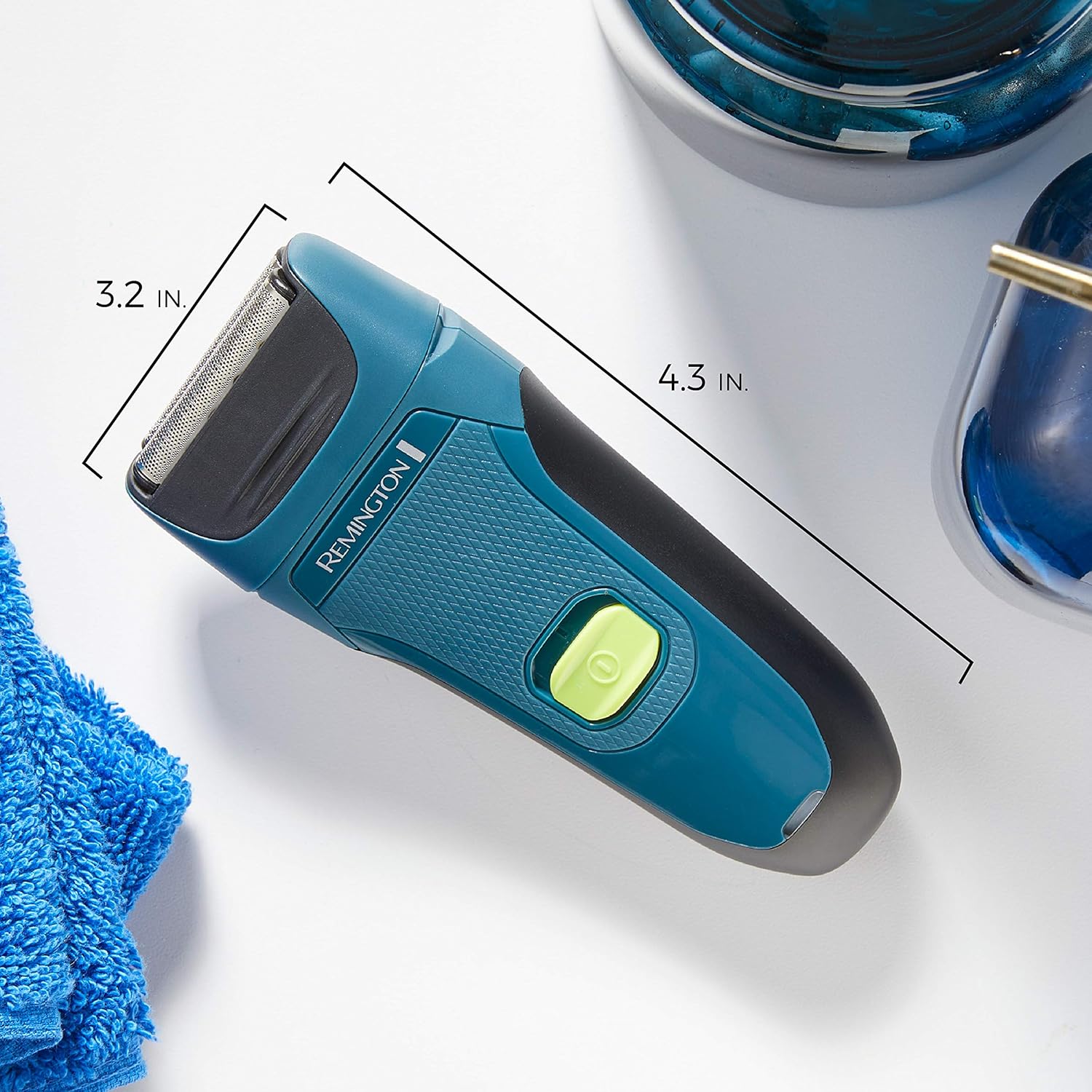 Green Rechargeable Foil Shaver F749