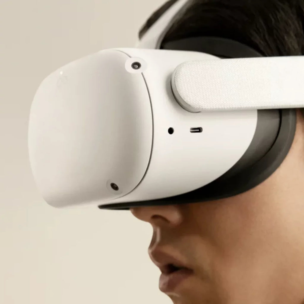 128GB VR Headset with Touch Controllers and Carrying Case L71387