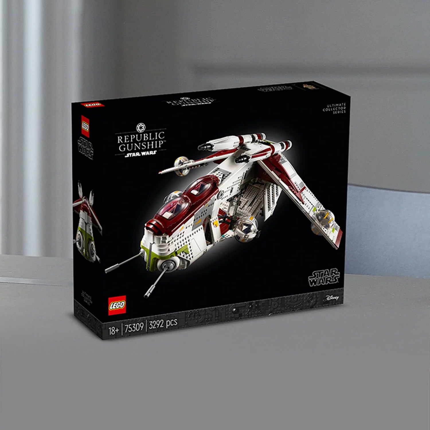 LEGO Star Wars Republic Gunship 75309 UCS Display Model Kit L461176