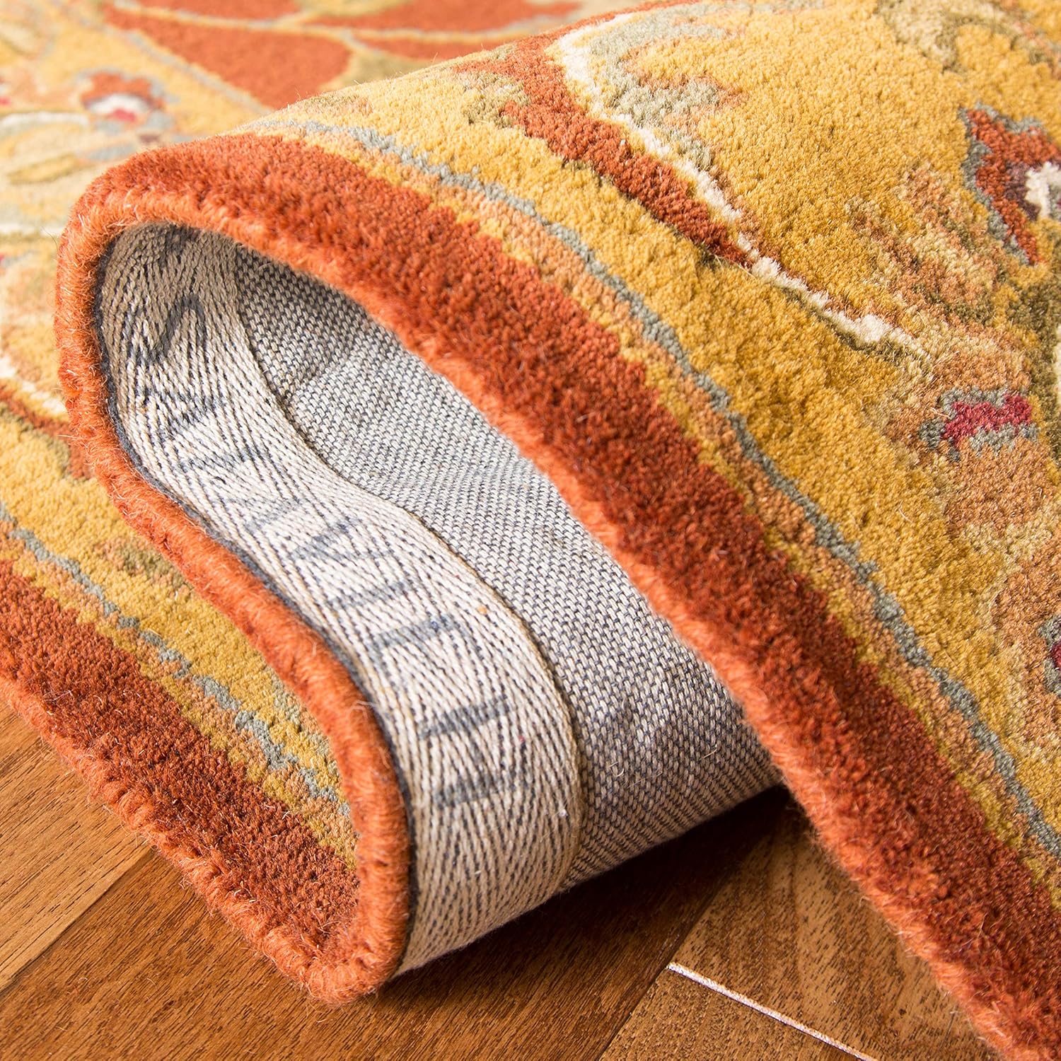 6' Square Red Natural Wool Area Rug B780912