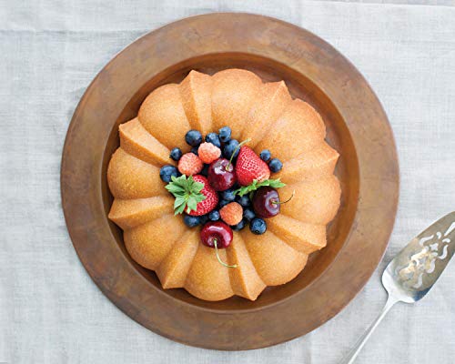 Bronze 12 Cup Bundt Pan Bakeware E5135