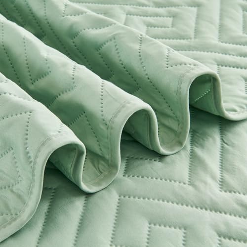 Blue Oversized King Reversible Quilted Bedspread Set with 2 Pillow Shams S786802