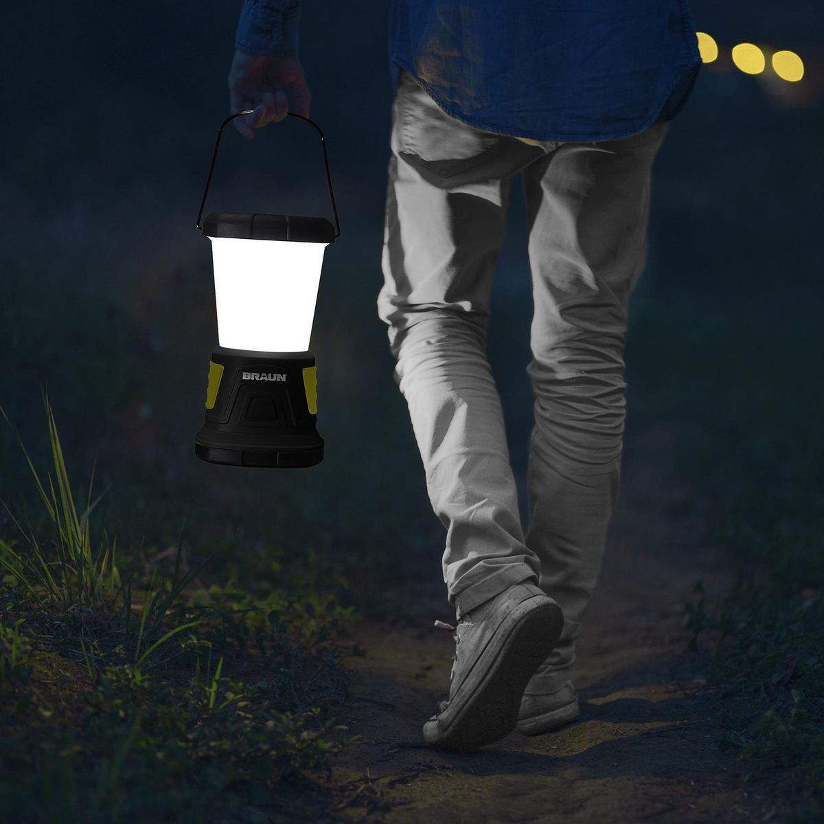 2000 Lumen 4 Mode Portable Lantern A577