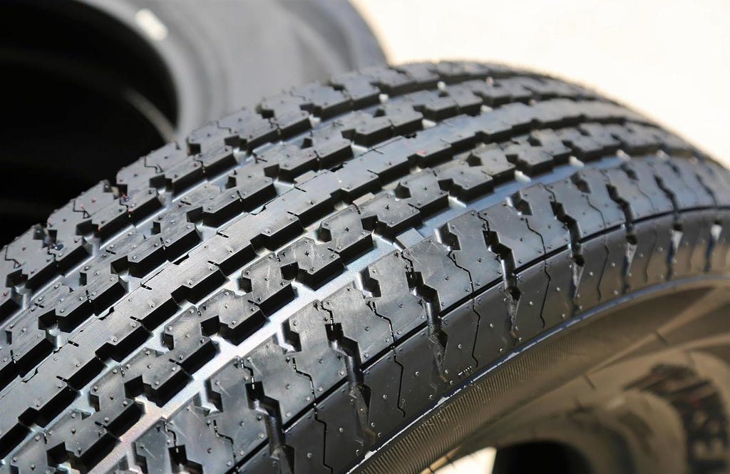 Steel Belted Trailer Radial Tire ST205/75R15 Load Range E 10-Ply BSW W56583