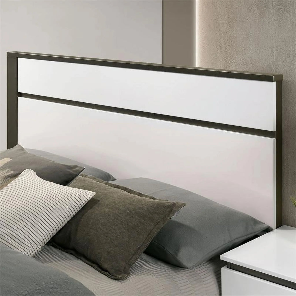 White Wood Platform King Bed G161